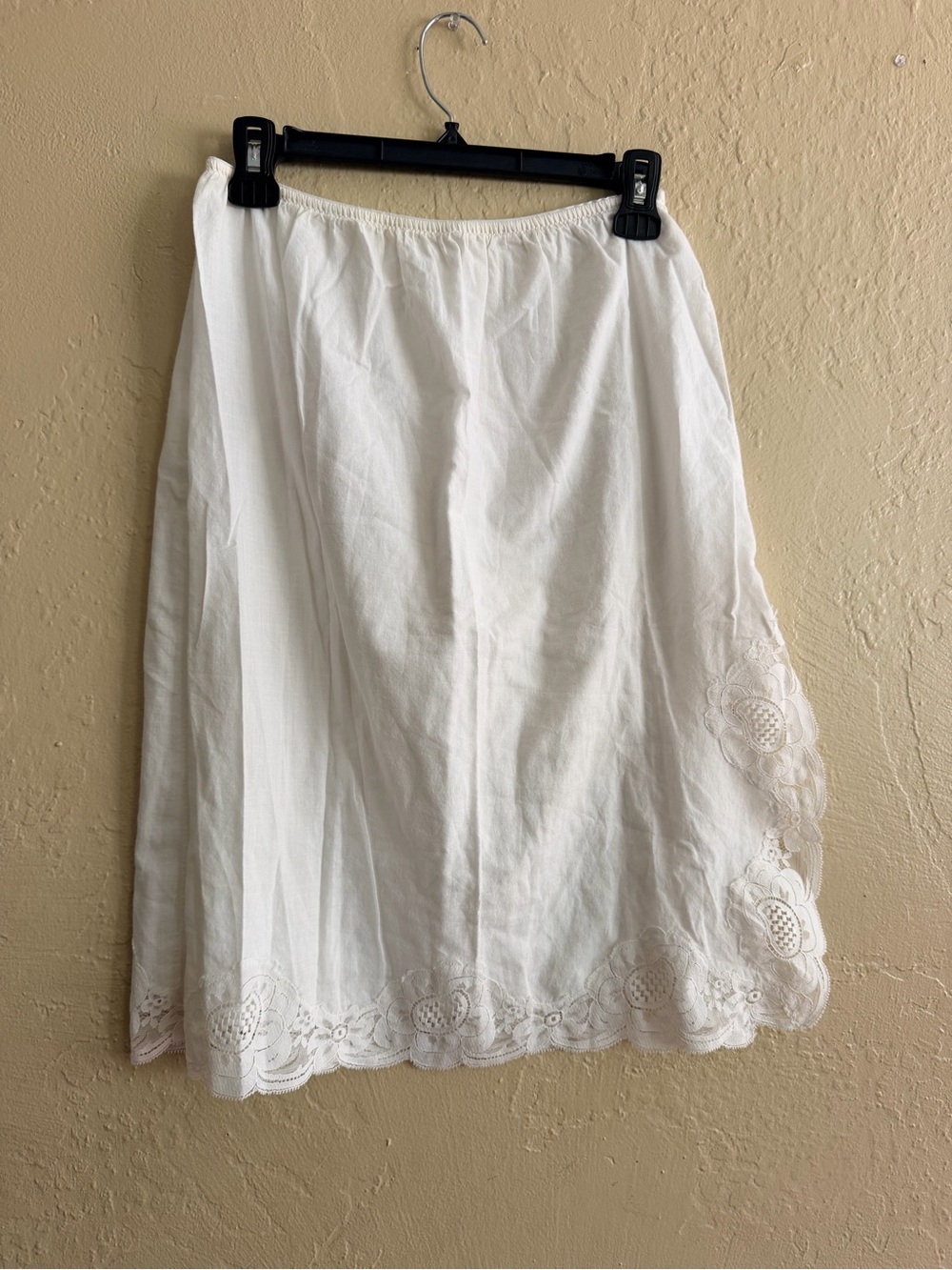 Vintage White Cotton Lace Half Slip - Lightweight Lined Underskirt